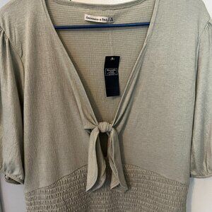 Abercrombie & Fitch Women's Woven Front Knot Summer Top Size XL NWT